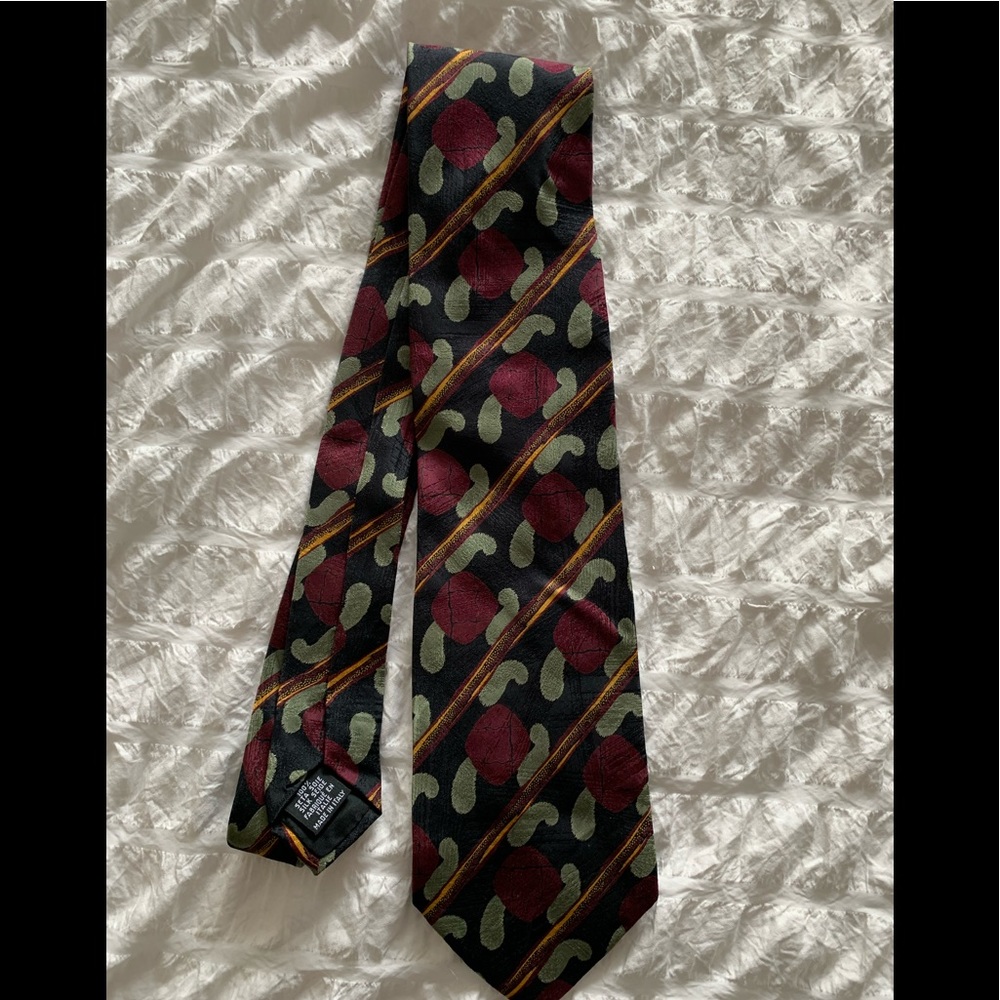 Boss Hugo Boss made in Italy 100% silk tie